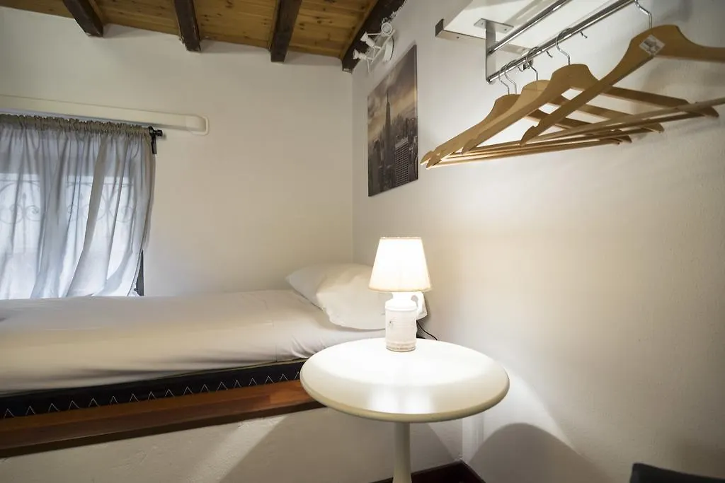 Apartment Cadorna Center Studio-By Flatscollection Mailand Italien